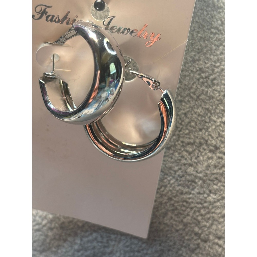 #18. Silver-tone Chunky Hoop Earrings